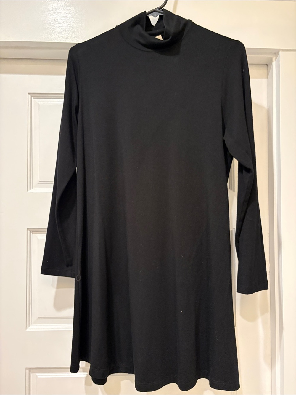 Comfy black tunic. Gently used